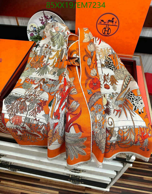 Hermes-Scarf Code: EM7234 $: 85USD