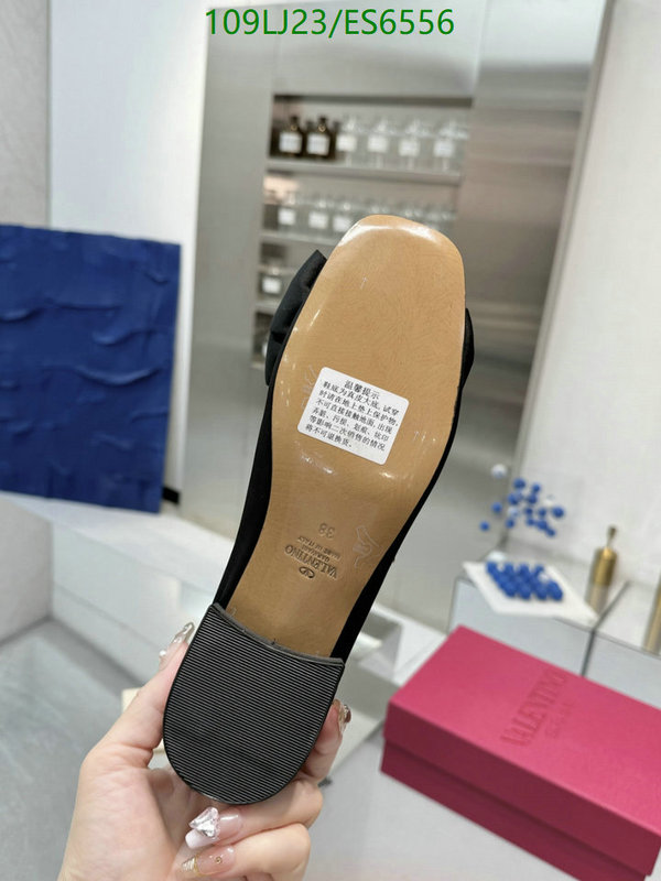 Valentino-Women Shoes Code: ES6556 $: 109USD