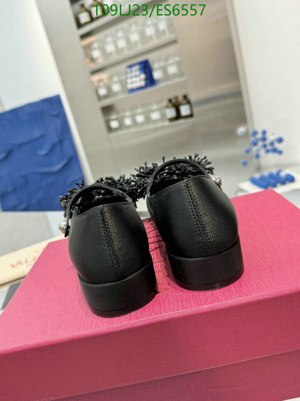 Valentino-Women Shoes Code: ES6557 $: 109USD