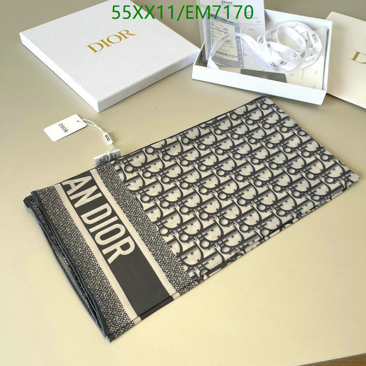 Dior-Scarf Code: EM7170 $: 55USD
