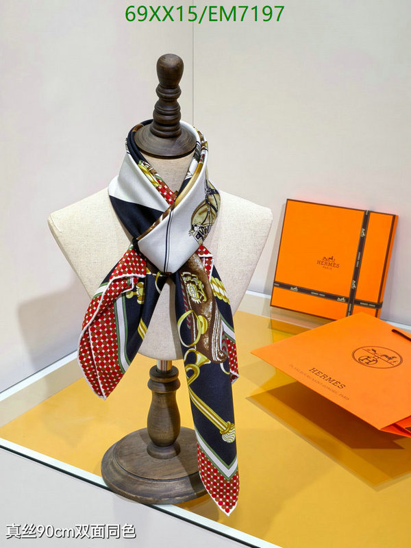 Hermes-Scarf Code: EM7197 $: 69USD
