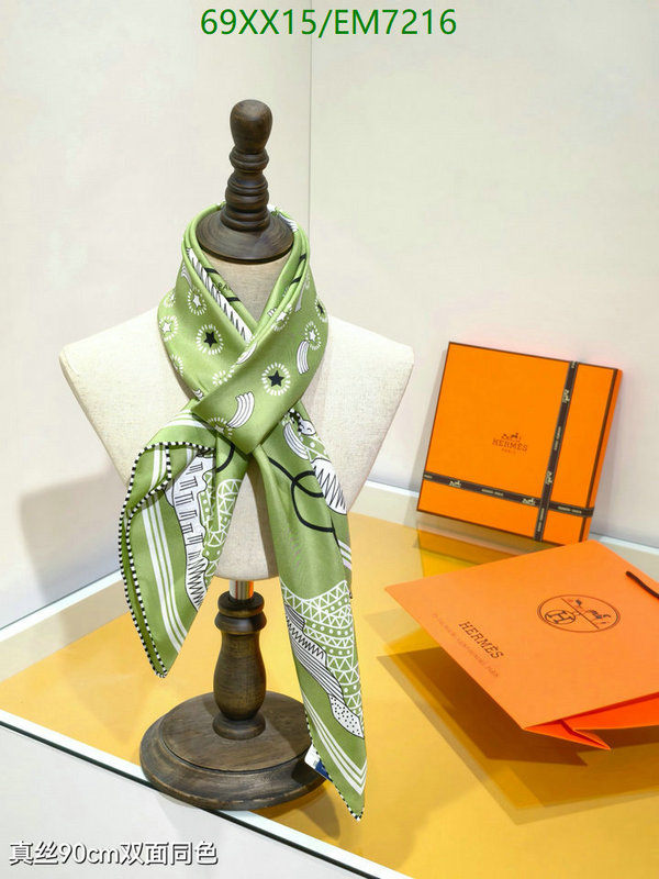 Hermes-Scarf Code: EM7216 $: 69USD