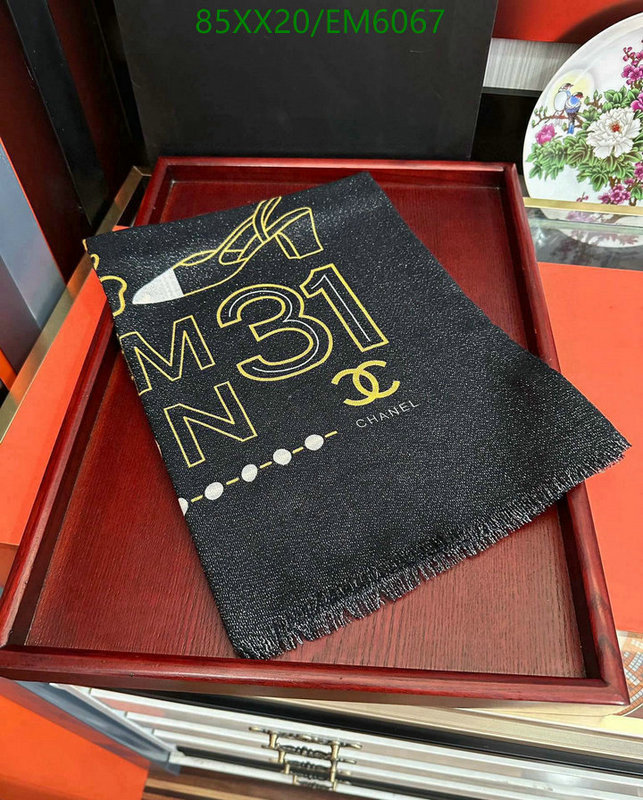 Chanel-Scarf Code: EM6067 $: 85USD