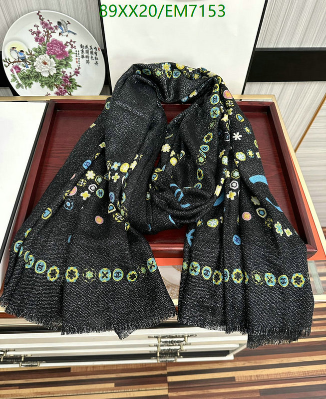 Chanel-Scarf Code: EM7153 $: 89USD