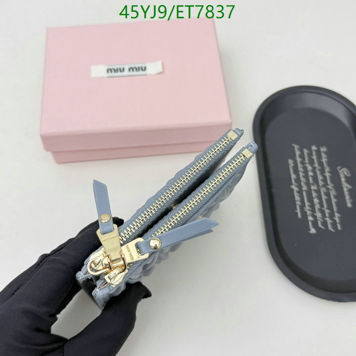Miu Miu-Wallet-4A Quality Code: ET7837 $: 45USD