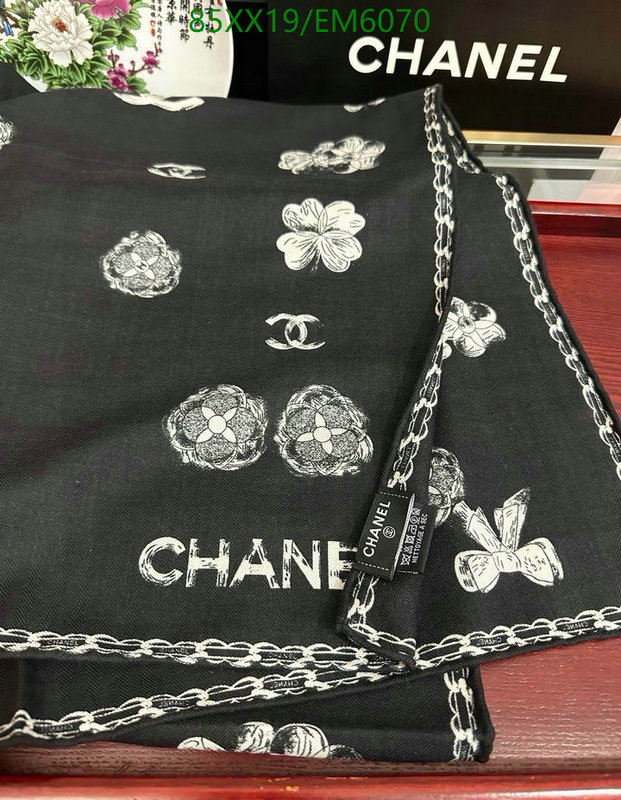Chanel-Scarf Code: EM6070 $: 85USD