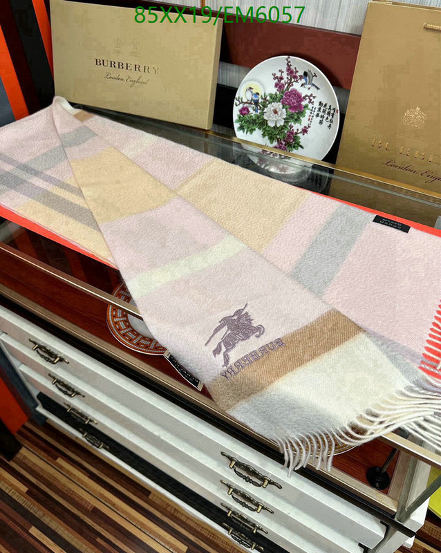 Burberry-Scarf Code: EM6057 $: 85USD