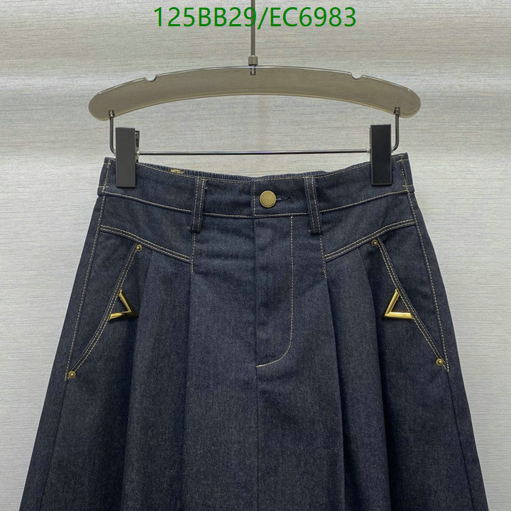 Valentino-Clothing Code: EC6983 $: 125USD