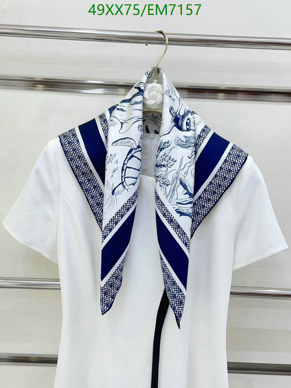 Dior-Scarf Code: EM7157 $: 49USD