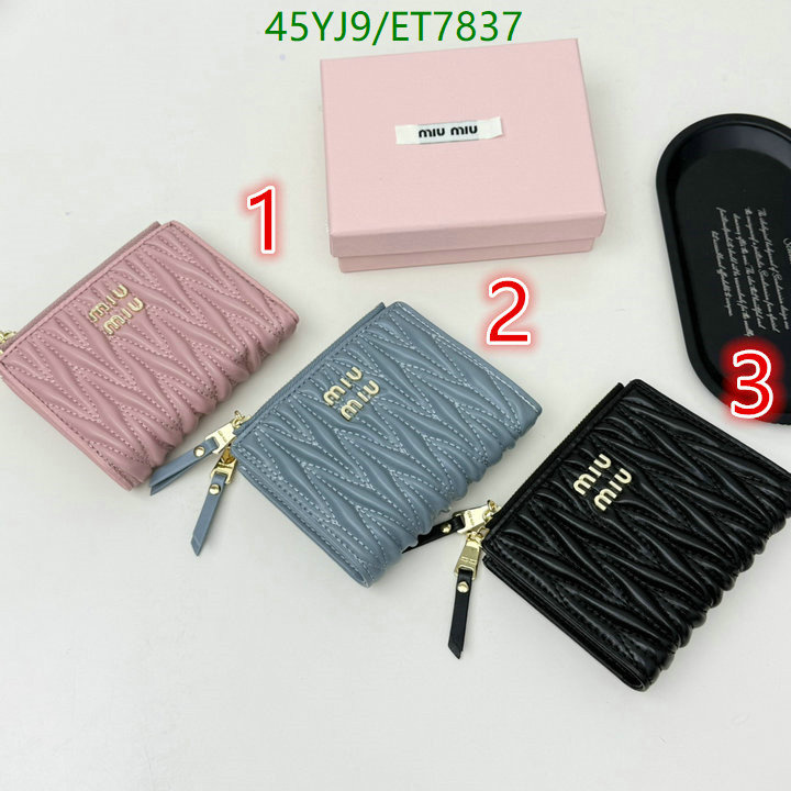 Miu Miu-Wallet-4A Quality Code: ET7837 $: 45USD