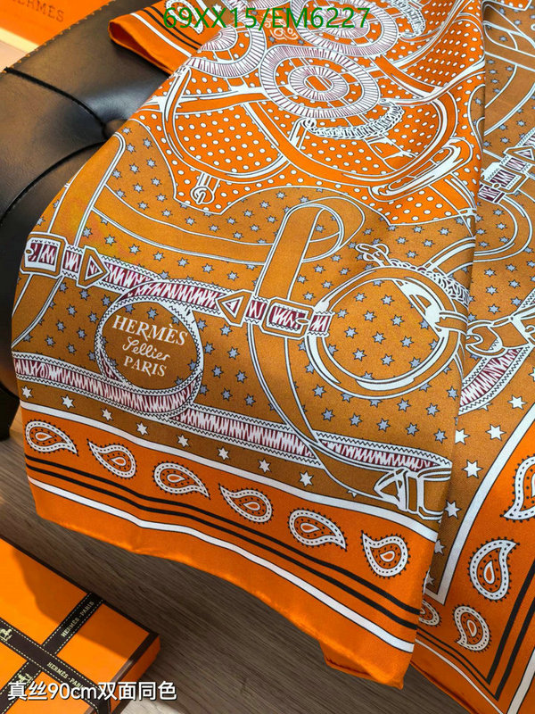Hermes-Scarf Code: EM6227 $: 69USD