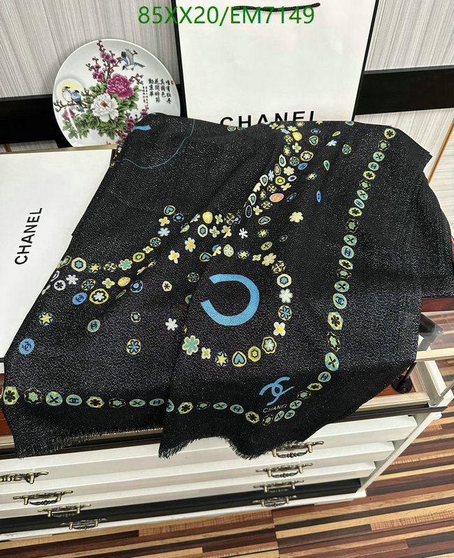 Chanel-Scarf Code: EM7149 $: 85USD