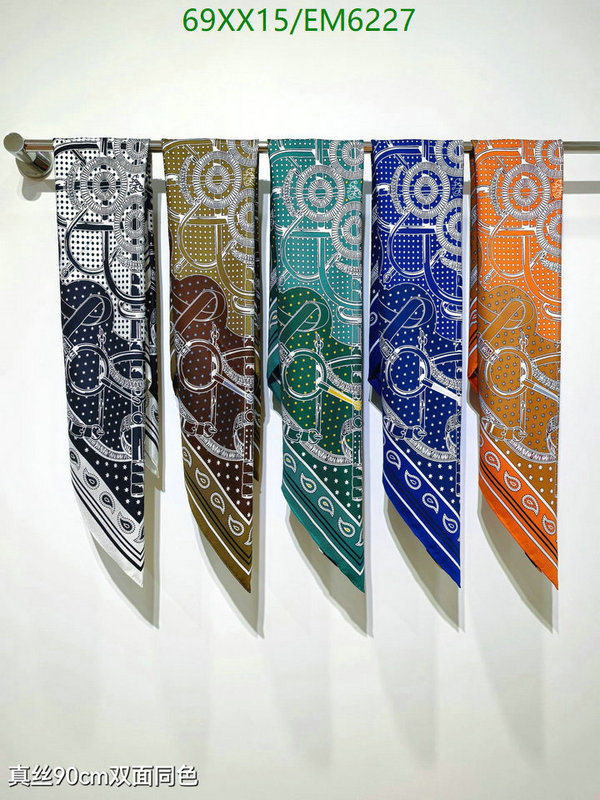 Hermes-Scarf Code: EM6227 $: 69USD
