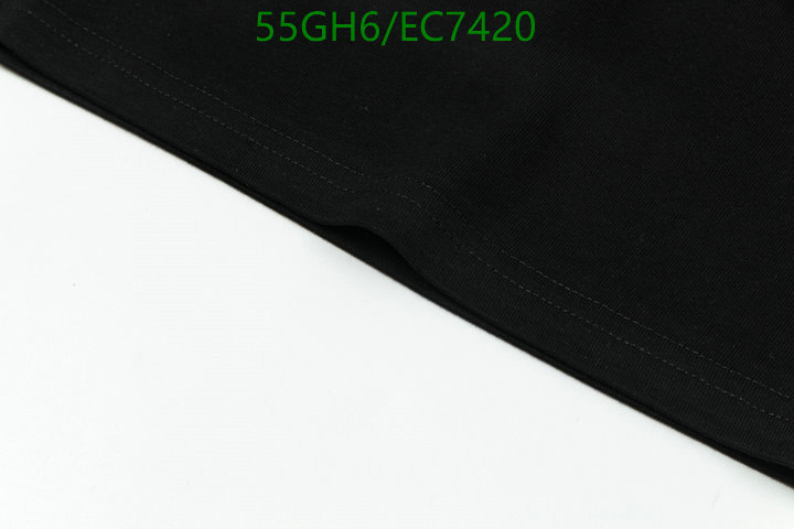 LV-Clothing Code: EC7420 $: 55USD