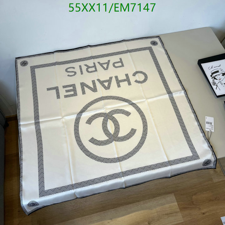 Chanel-Scarf Code: EM7147 $: 55USD