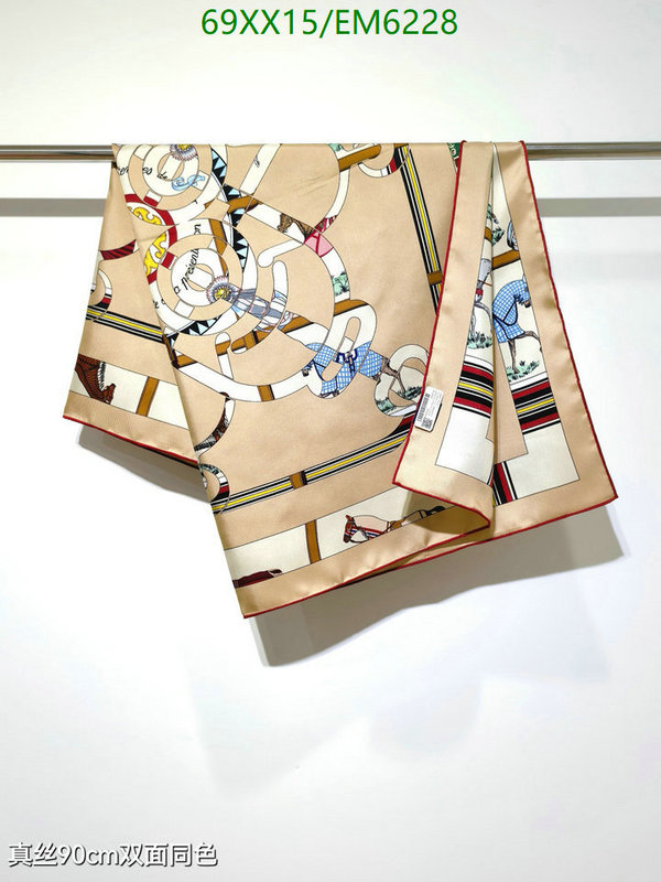 Hermes-Scarf Code: EM6228 $: 69USD