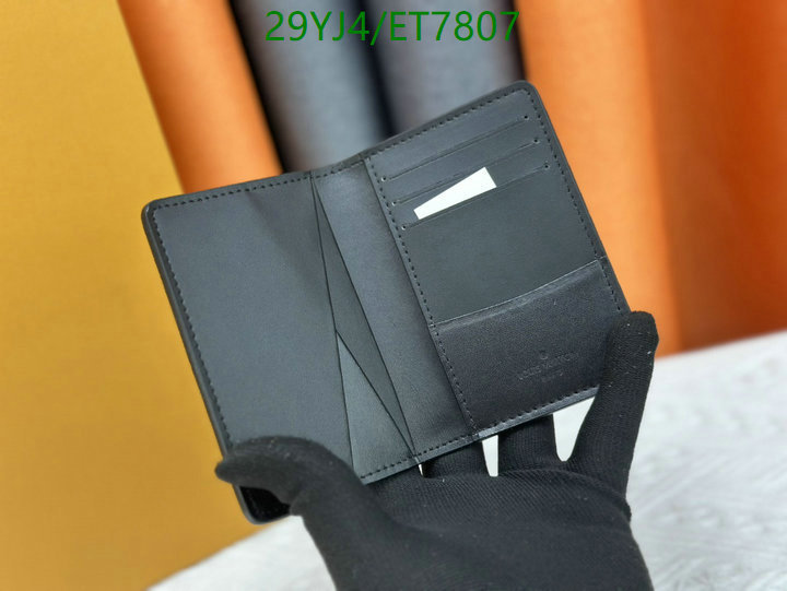 LV-Wallet-4A Quality Code: ET7807 $: 29USD