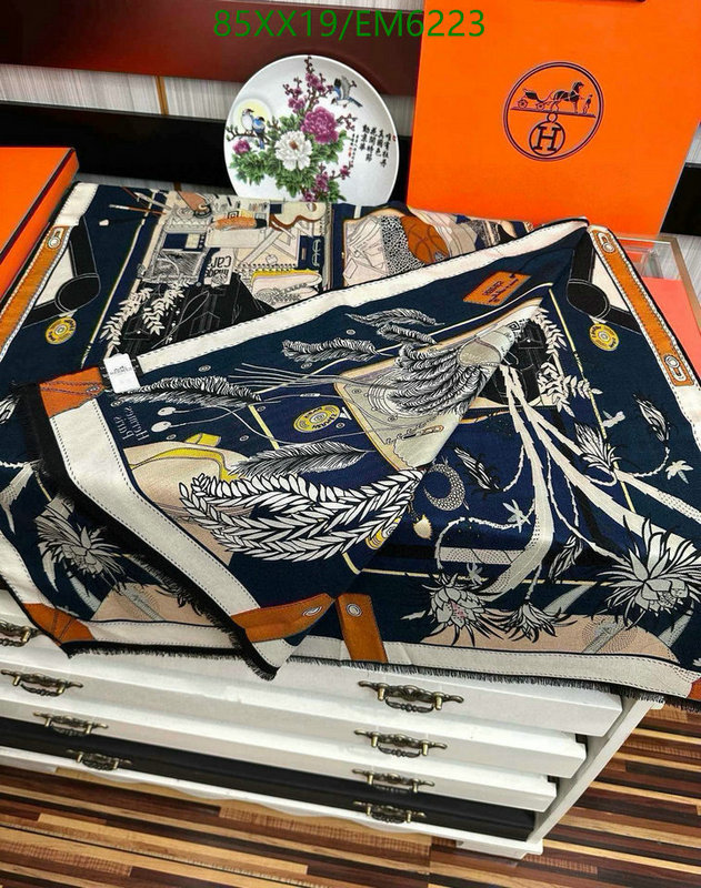 Hermes-Scarf Code: EM6223 $: 85USD