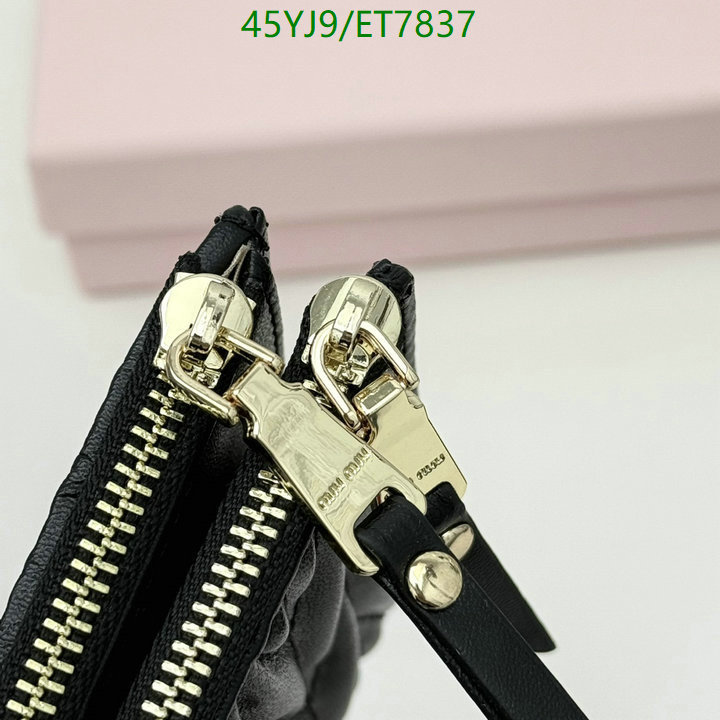 Miu Miu-Wallet-4A Quality Code: ET7837 $: 45USD