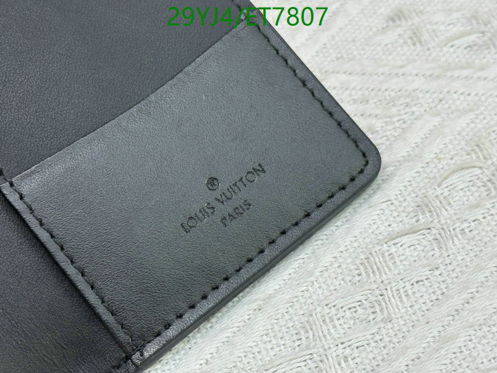 LV-Wallet-4A Quality Code: ET7807 $: 29USD