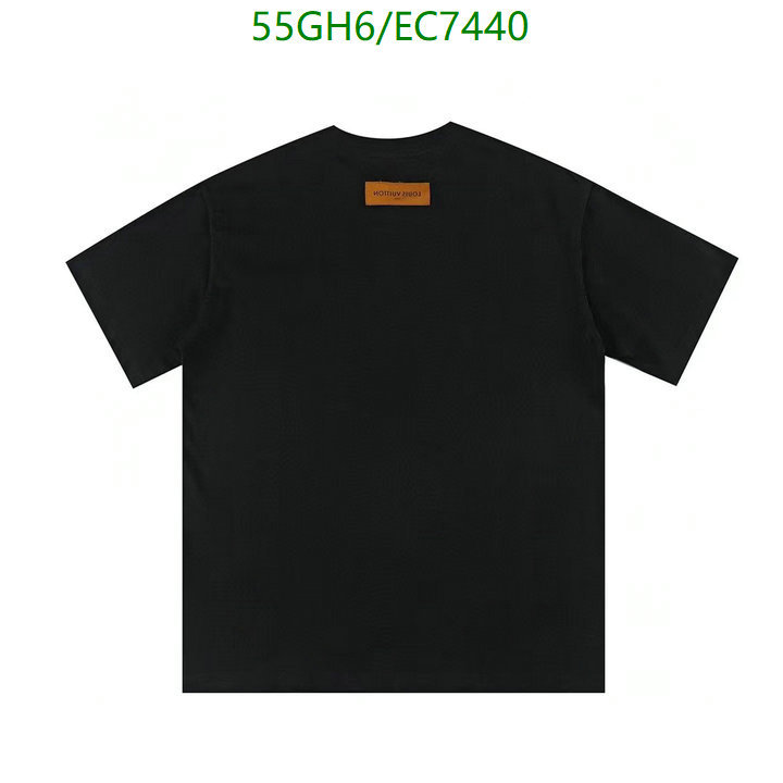 LV-Clothing Code: EC7440 $: 55USD