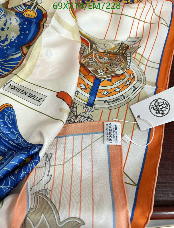 Hermes-Scarf Code: EM7228 $: 69USD
