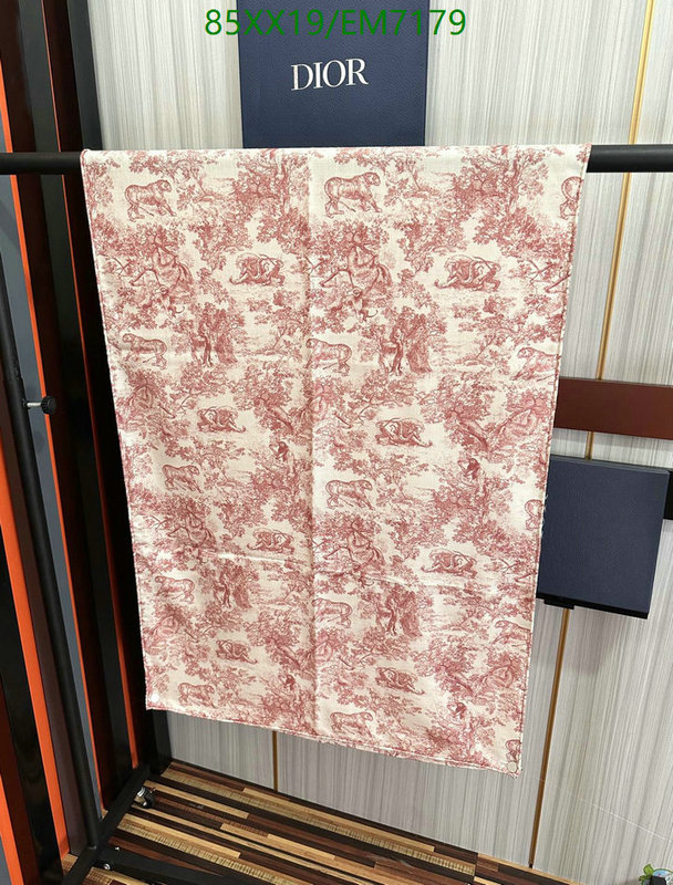 Dior-Scarf Code: EM7179 $: 85USD
