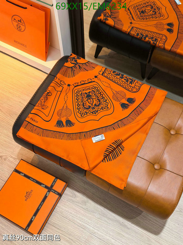 Hermes-Scarf Code: EM6234 $: 69USD