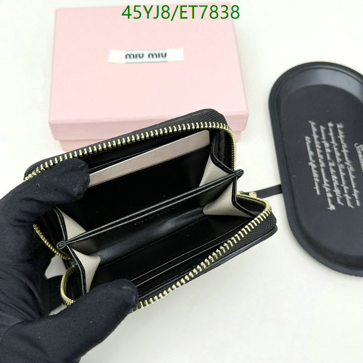 Miu Miu-Wallet-4A Quality Code: ET7838 $: 45USD