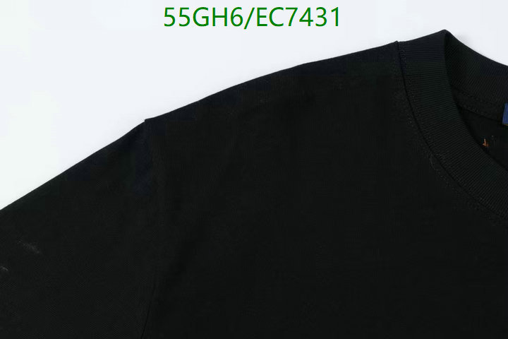 LV-Clothing Code: EC7431 $: 55USD