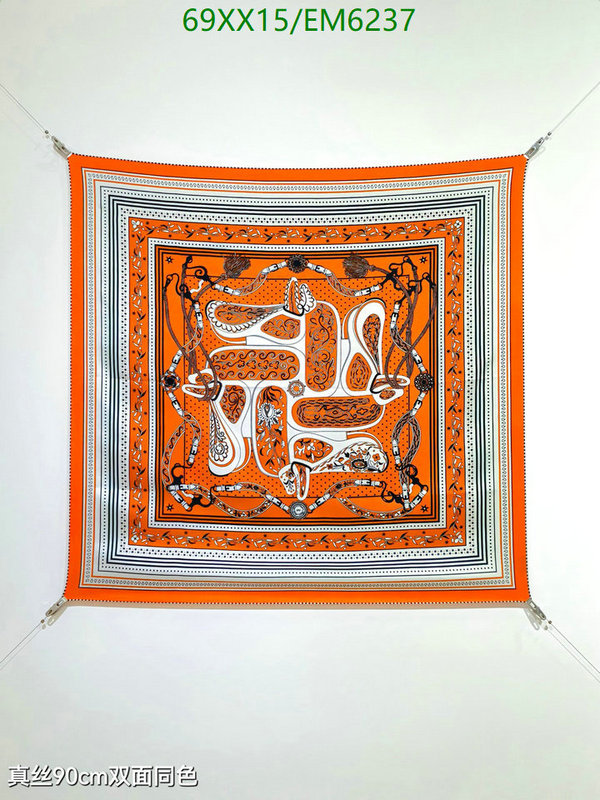 Hermes-Scarf Code: EM6237 $: 69USD
