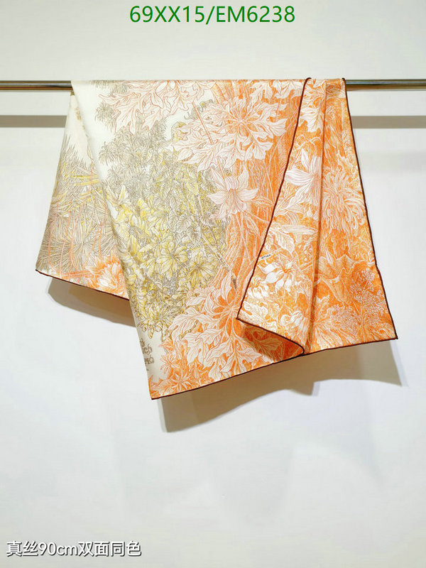 Hermes-Scarf Code: EM6238 $: 69USD