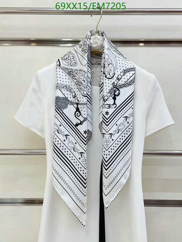 Hermes-Scarf Code: EM7205 $: 69USD