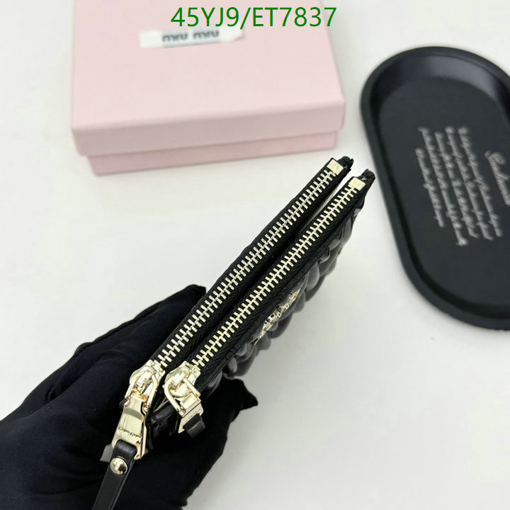 Miu Miu-Wallet-4A Quality Code: ET7837 $: 45USD