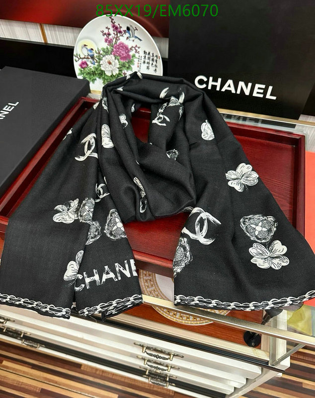 Chanel-Scarf Code: EM6070 $: 85USD