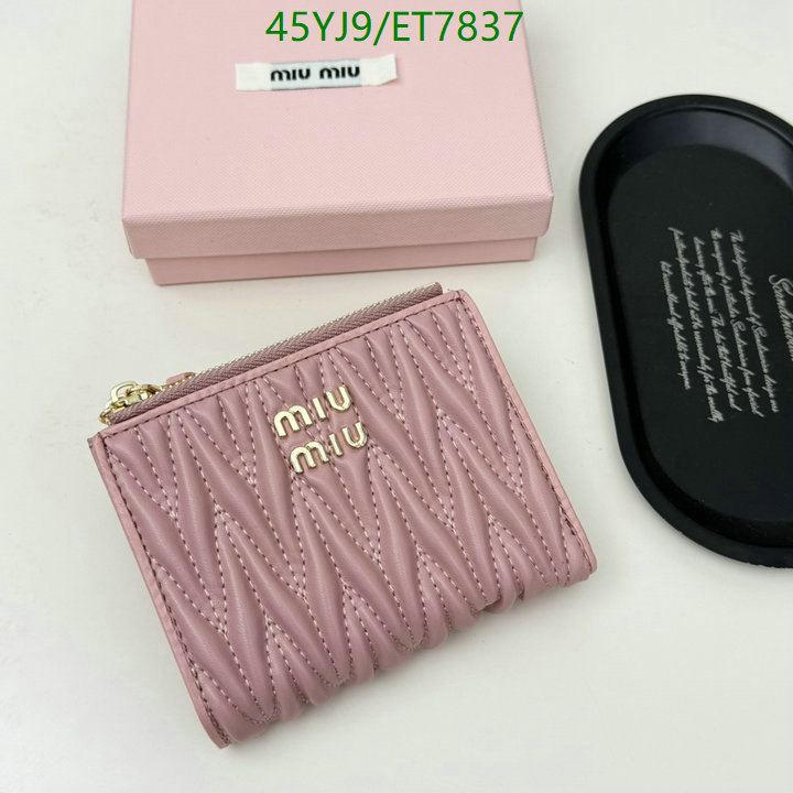 Miu Miu-Wallet-4A Quality Code: ET7837 $: 45USD