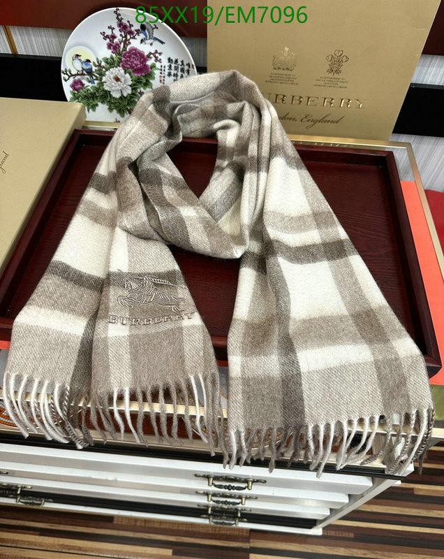 Burberry-Scarf Code: EM7096 $: 85USD