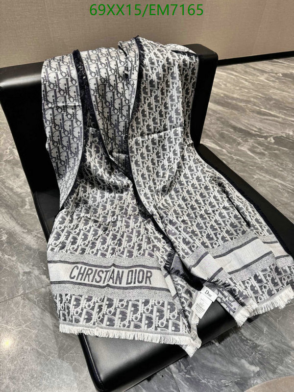 Dior-Scarf Code: EM7165 $: 69USD