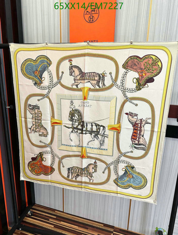 Hermes-Scarf Code: EM7227 $: 65USD