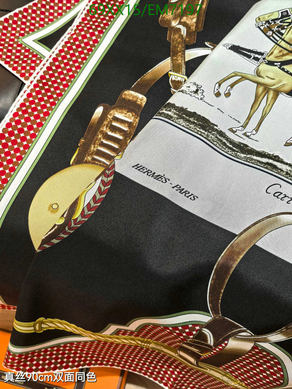 Hermes-Scarf Code: EM7197 $: 69USD