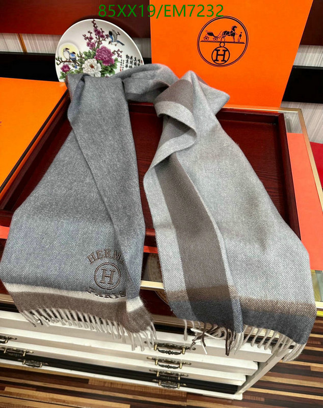 Hermes-Scarf Code: EM7232 $: 85USD