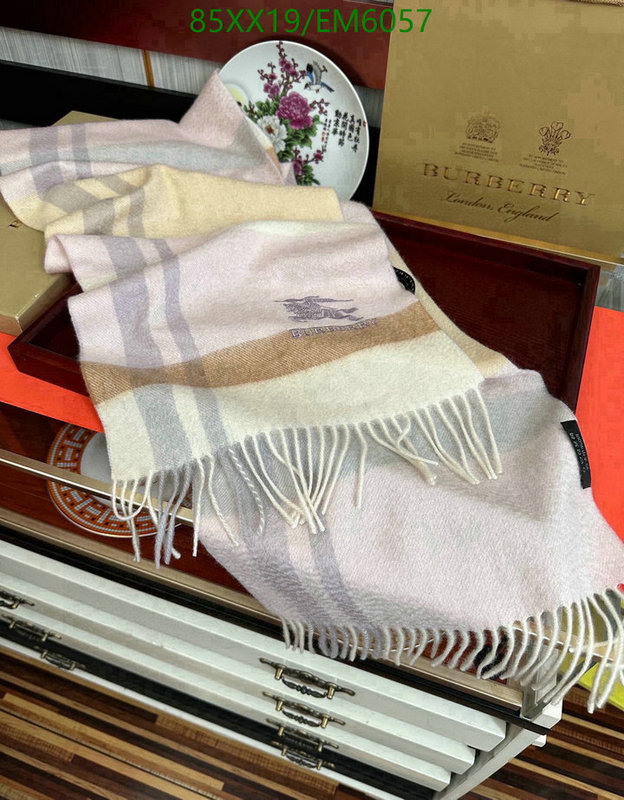 Burberry-Scarf Code: EM6057 $: 85USD