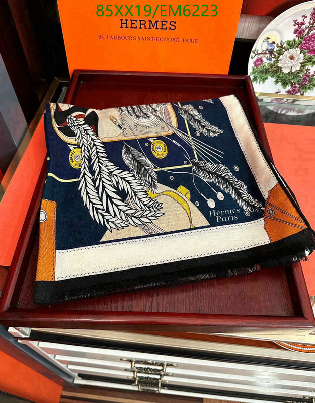 Hermes-Scarf Code: EM6223 $: 85USD