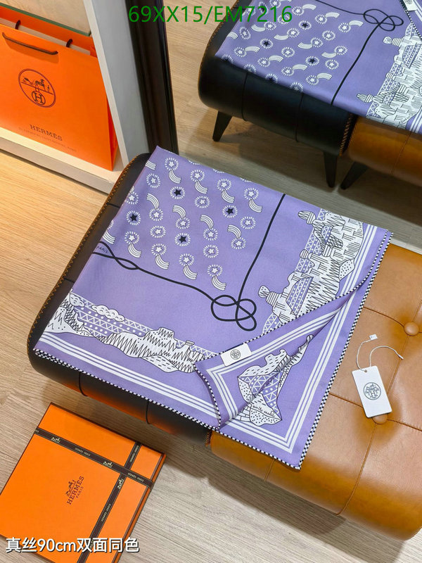 Hermes-Scarf Code: EM7216 $: 69USD
