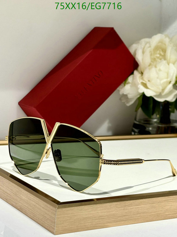 Valentino-Glasses Code: EG7716 $: 75USD