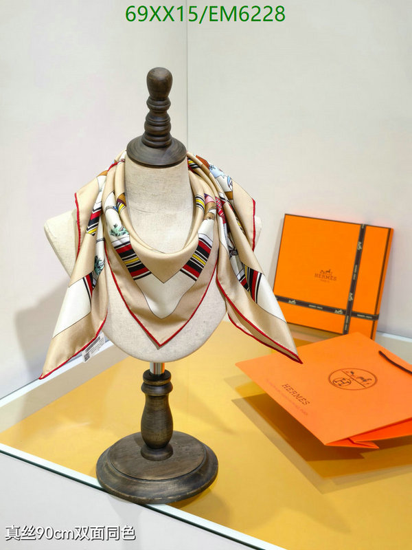 Hermes-Scarf Code: EM6228 $: 69USD