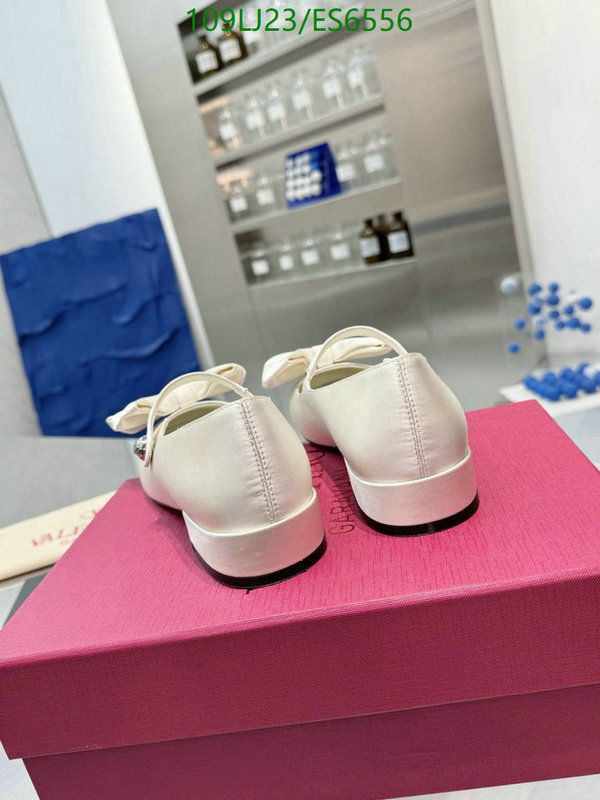 Valentino-Women Shoes Code: ES6556 $: 109USD