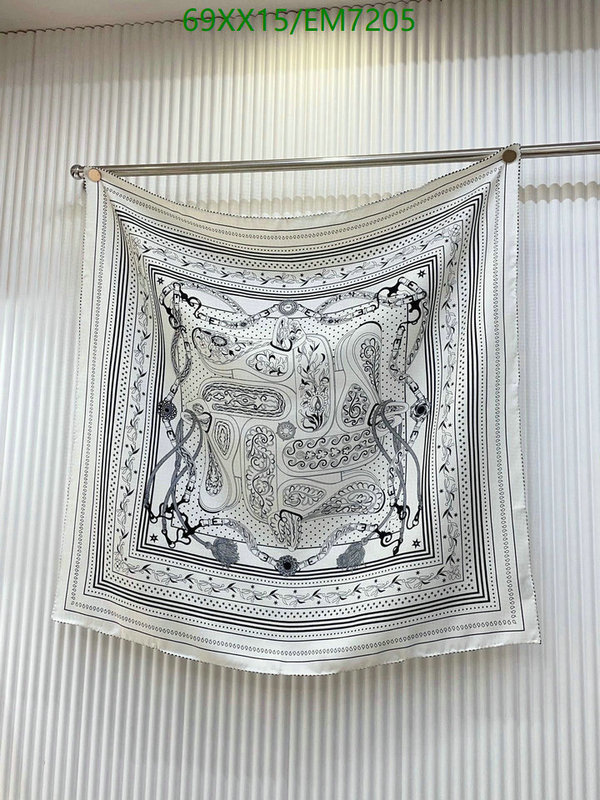 Hermes-Scarf Code: EM7205 $: 69USD