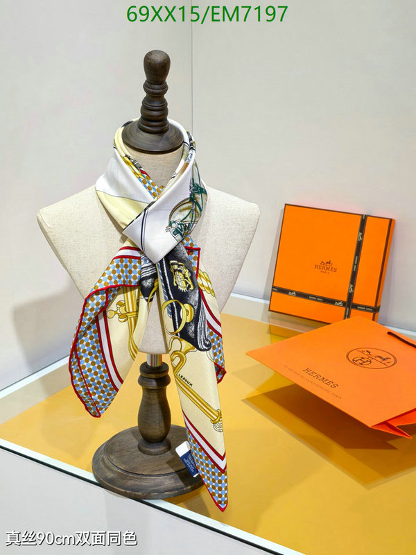 Hermes-Scarf Code: EM7197 $: 69USD