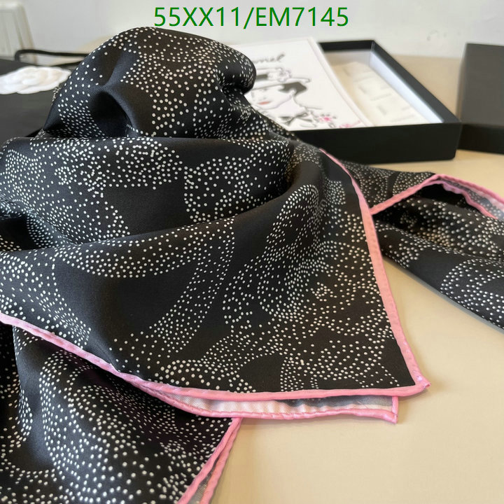 Chanel-Scarf Code: EM7145 $: 55USD